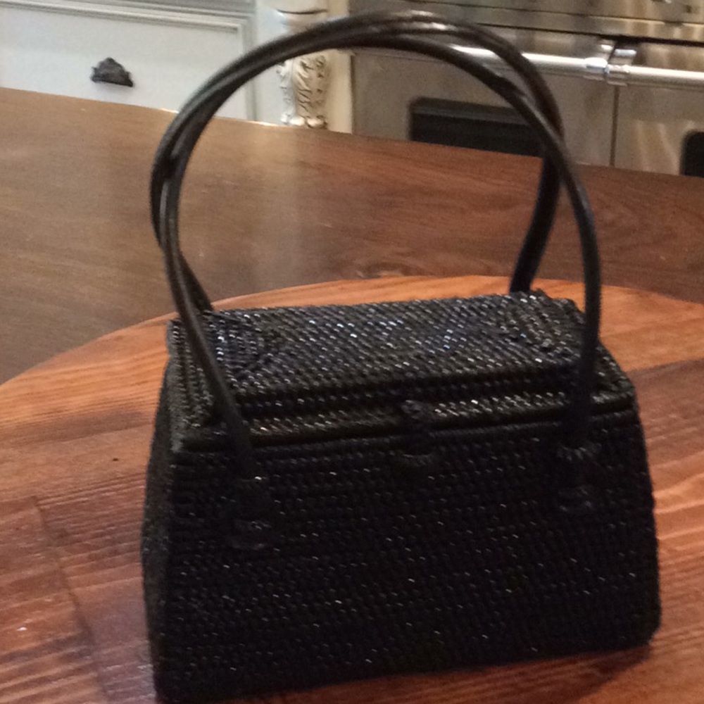 Black straw bag